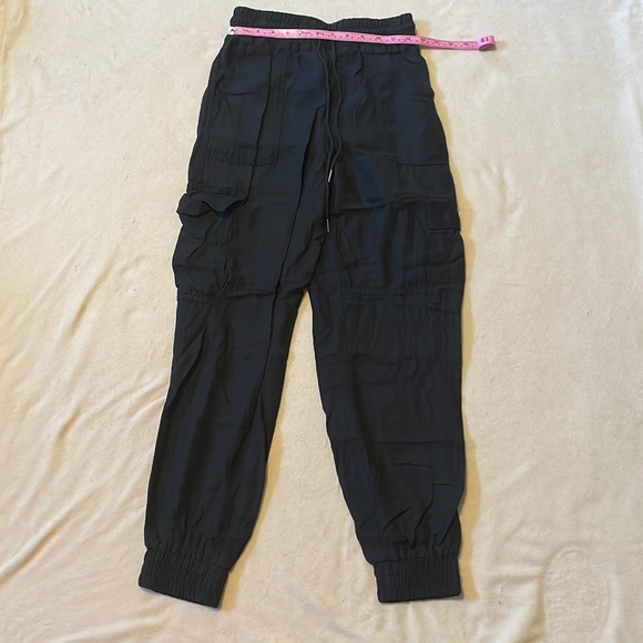Black Garage Cargo Joggers XS - Picture 2 of 6